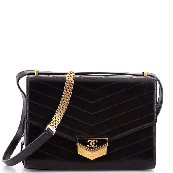 Chanel Large Medal Envelope Flap Bag Chevron Calfskin - Picture 1 of 6